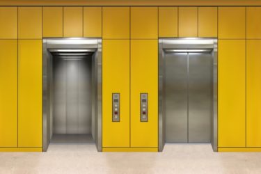 小型エレベーターの定義と、導入前に押さえておきたいポイントを紹介